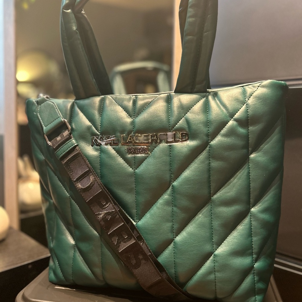 KARL LAGERFELD PARIS Voyage Logo Green Quilted Tote Extra Large Bag